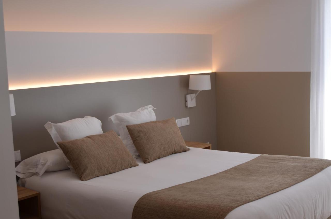 Hotel Airinos 3* Cangas do Morrazo Bagian luar foto