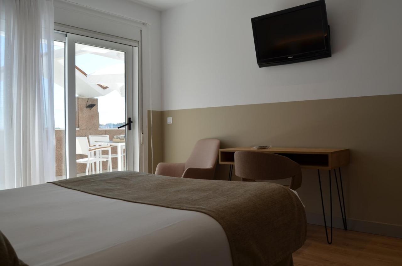 Hotel Airinos 3* Cangas do Morrazo Bagian luar foto