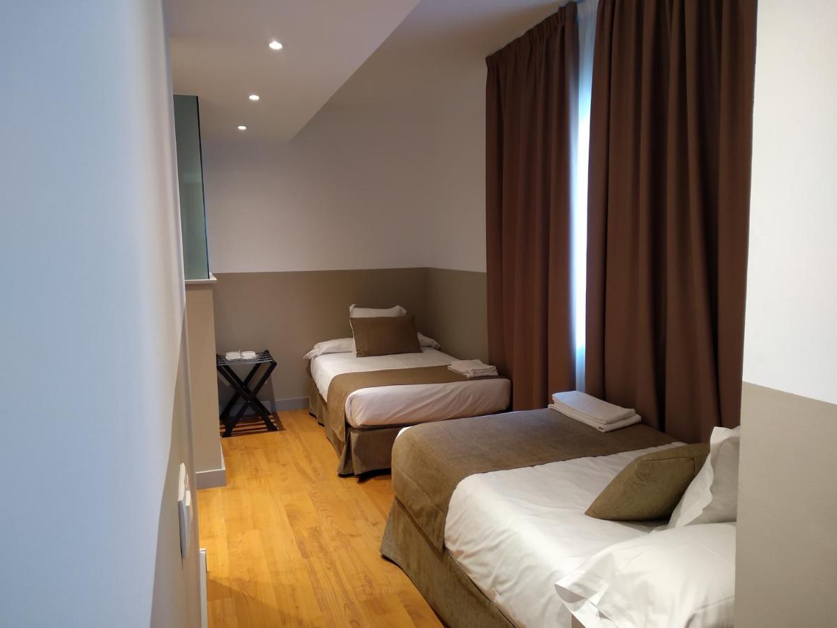 Hotel Airinos 3* Cangas do Morrazo Bagian luar foto